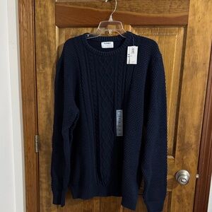Old Navy Dark Blue Crewneck Sweater